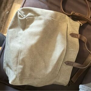 Thirty one window shopper Stylish weathered olive green Canvas Bag